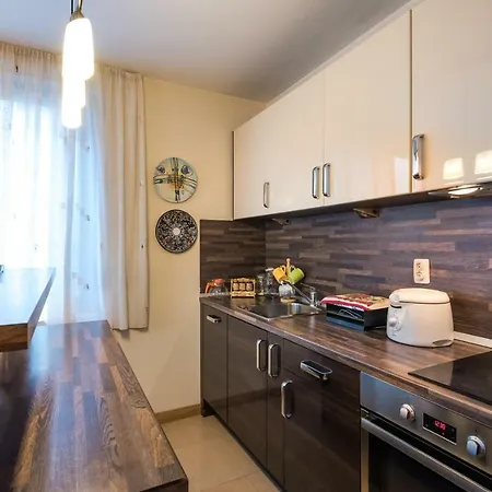 Апартаменты Mountain Escape 1br Банско